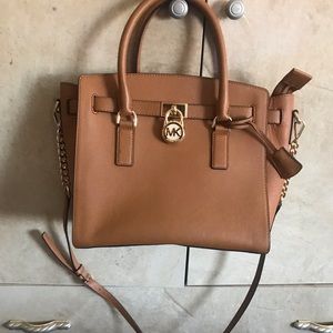 Michael Kors Medium Hamilton Traveler Satchel
